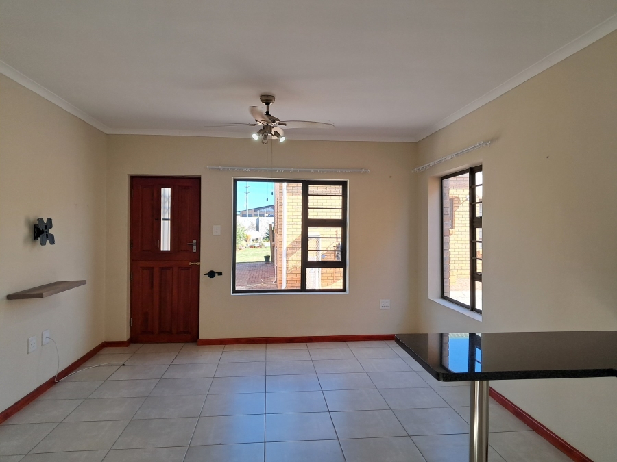 2 Bedroom Property for Sale in Jeffreys Bay Central Eastern Cape